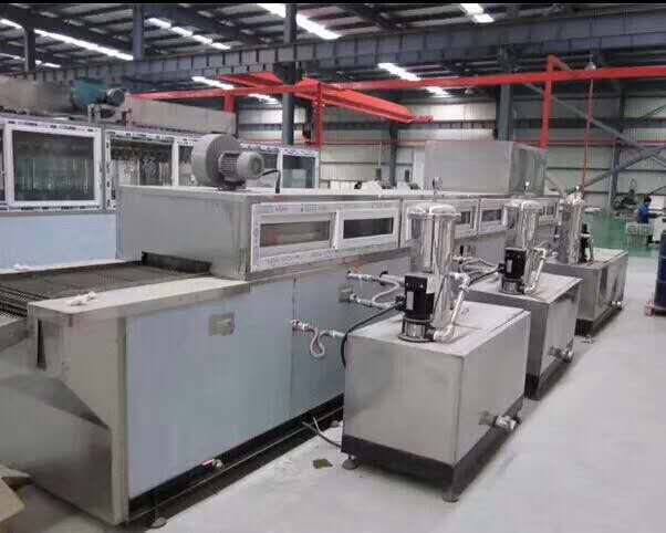 旋轉噴淋清洗機的旋轉清洗原理