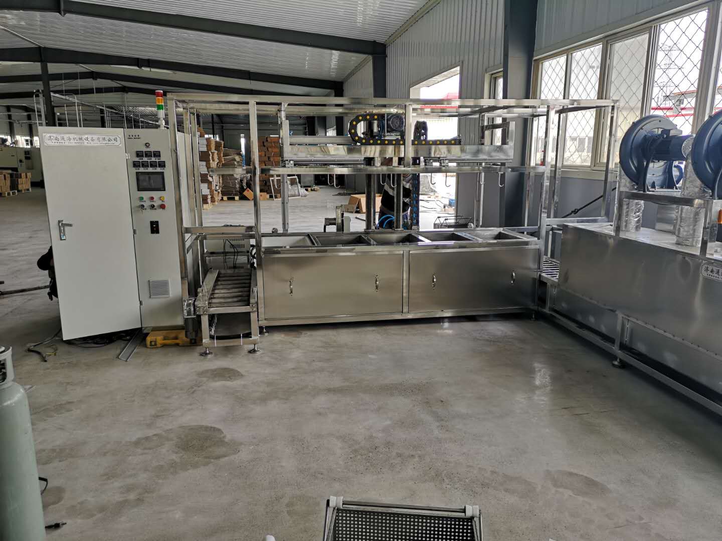 全自動(dòng)超聲波清洗機(jī)在出廠前需要哪些安裝調(diào)試？