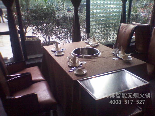 無(wú)煙火鍋?zhàn)酪蔚膬?yōu)劣比較